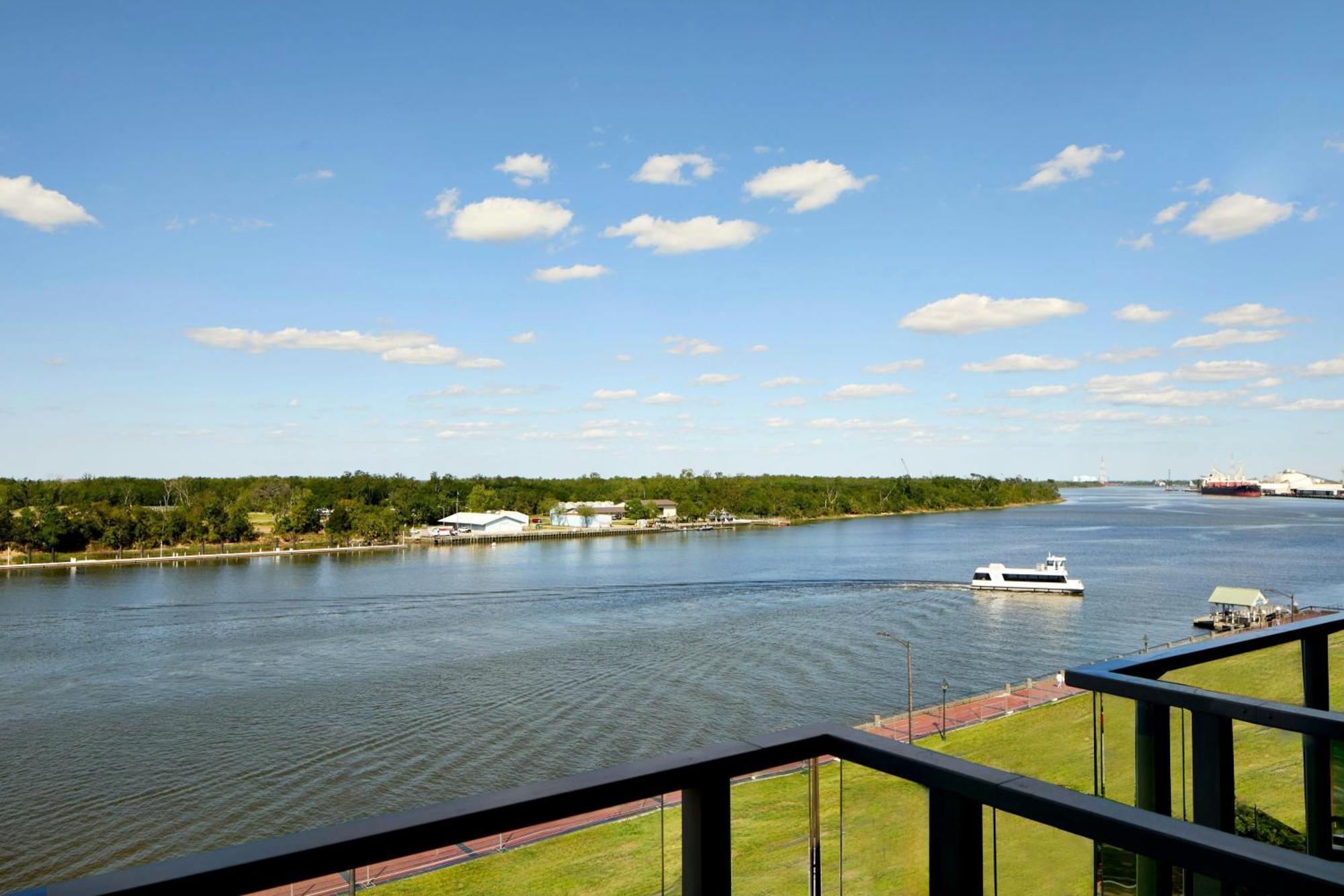 Ac Hotel Savannah Historic District Екстериор снимка